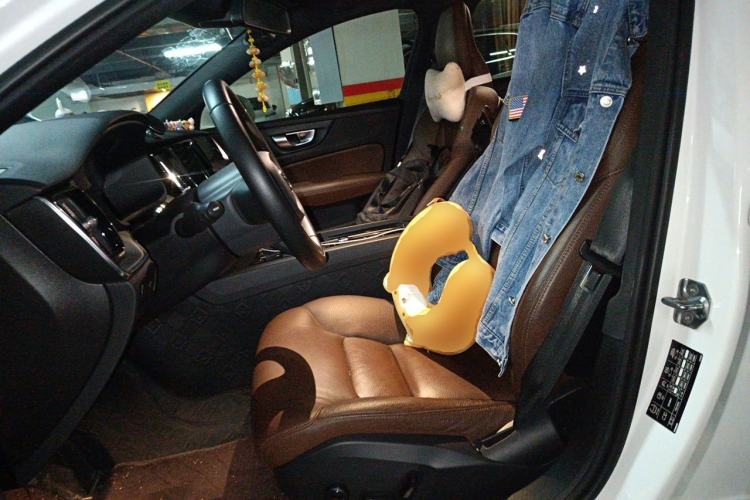 Used Volvo S60 2021 T4 Zhiyi Luxury Edition Left Front Seat