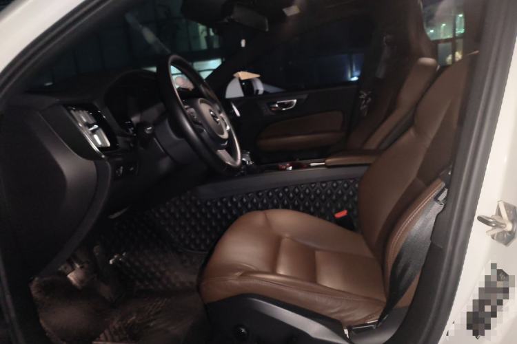 Used Volvo S60 2021 T4 Zhiyi Luxury Edition Left Front Seat