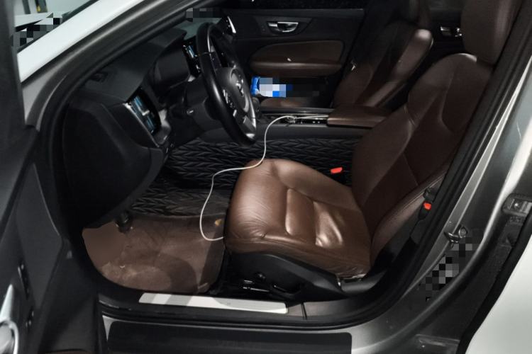 Used Volvo S60 2021 T4 Zhiyi Luxury Edition Left Front Seat