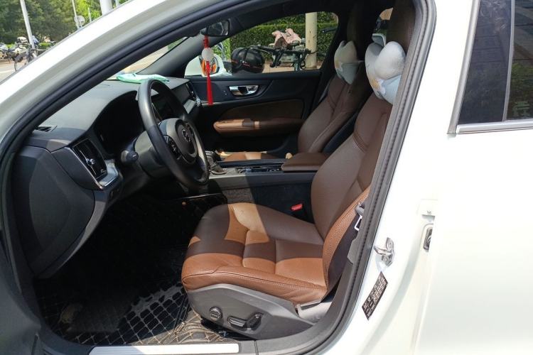 Used Volvo S60 2021 T4 Zhiyi Luxury Edition Left Front Seat