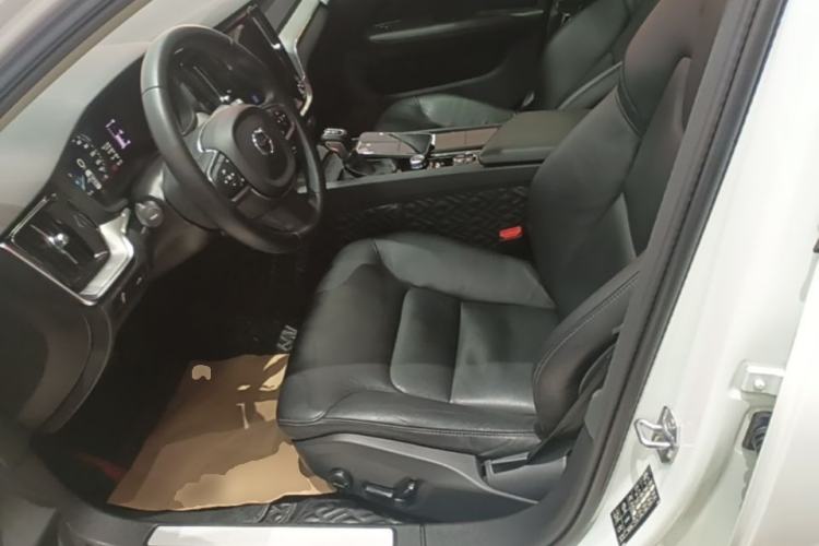 Used Volvo S60 2021 T4 Zhiyi Luxury Edition Left Front Seat