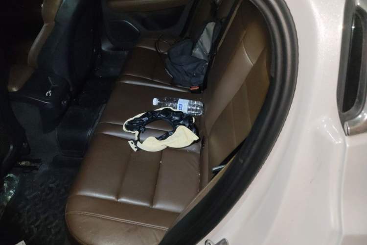 Used Volvo S60 2021 T4 Zhiyi Luxury Edition Left Rear Seat