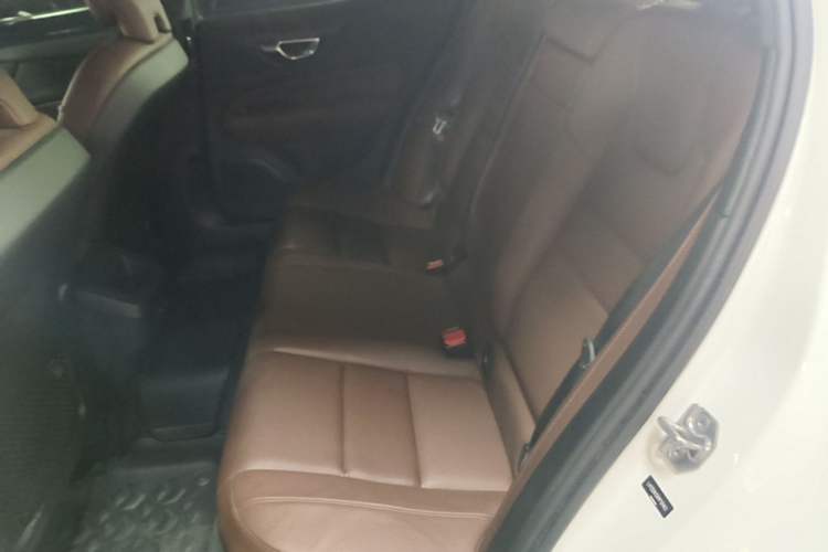 Used Volvo S60 2021 T4 Zhiyi Luxury Edition Left Rear Seat