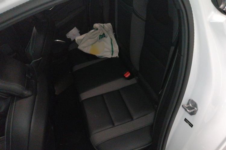 Used Volvo S60 2021 T4 Zhiyuan Sport Edition Left Rear Seat