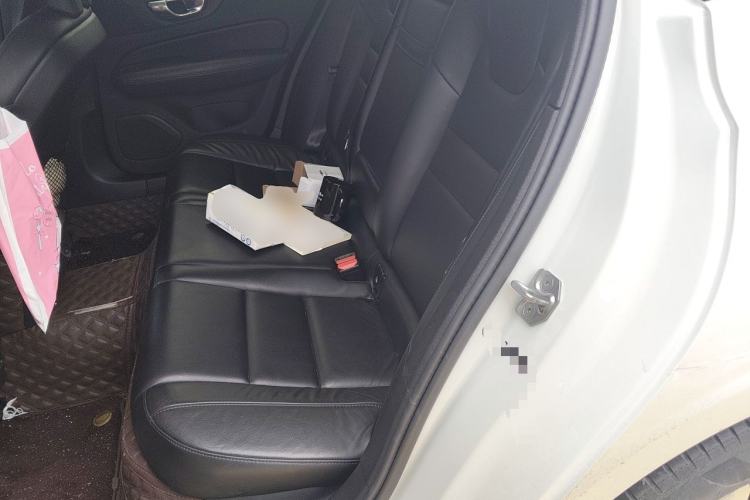 Used Volvo S60 2021 T4 Zhiyi Luxury Edition Left Rear Seat
