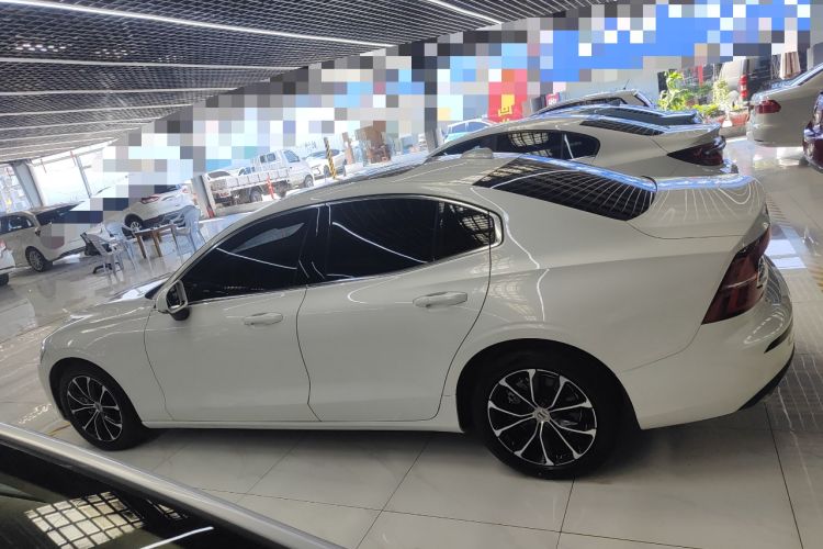 Used Volvo S60 2021 T4 Zhiyi Luxury Edition Left Side