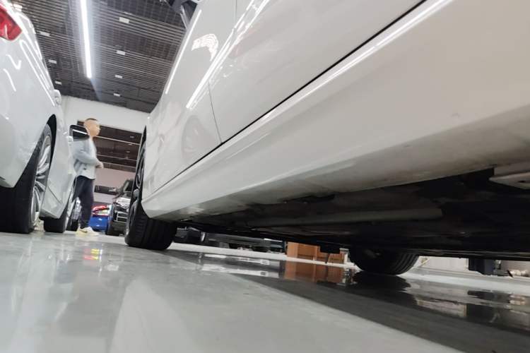 Used Volvo S60 2021 T4 Zhiyi Luxury Edition Left Side Sill