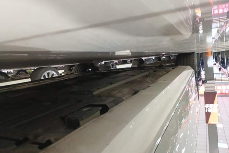 Used Volvo S60 2021 T4 Zhiyi Luxury Edition Left Side Sill