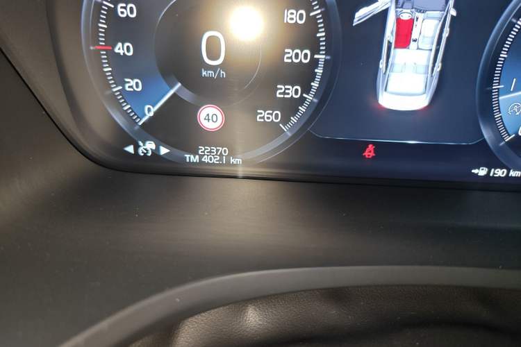 Used Volvo S60 2021 T4 Zhiyuan Luxury Edition Odometer Close Up