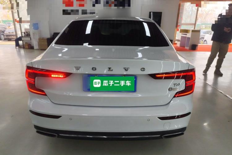 Used Volvo S60 2021 T4 Zhiyuan Luxury Edition Rear