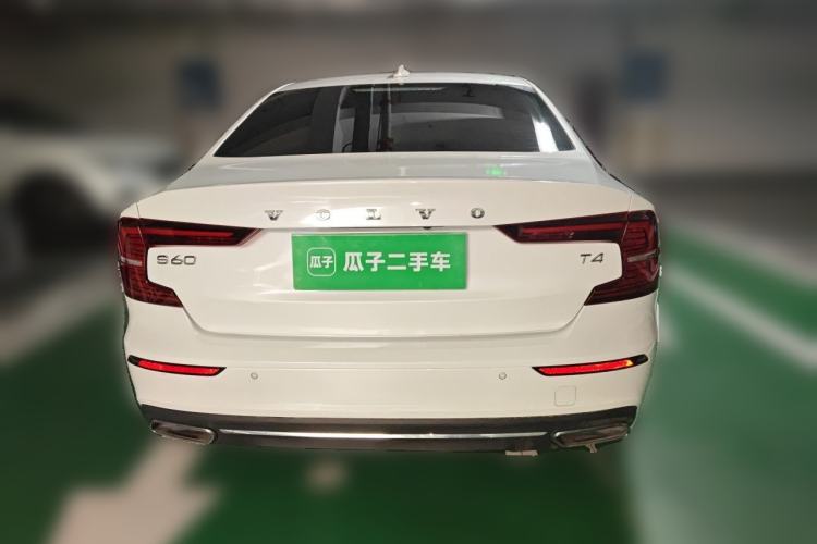 Used Volvo S60 2021 T4 Zhiyi Luxury Edition Rear