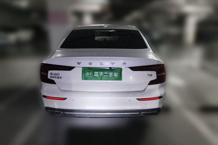 Used Volvo S60 2021 T4 Zhiyi Luxury Edition Rear