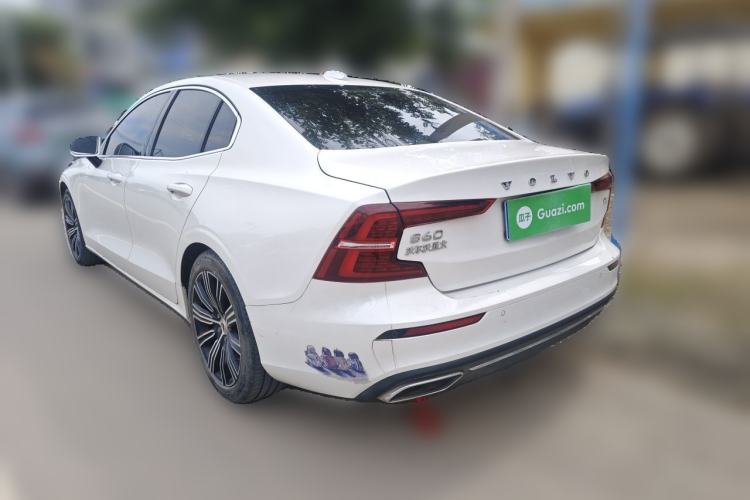 Used Volvo S60 2021 T4 Zhiyuan Luxury Edition Rear Left 45 Deg