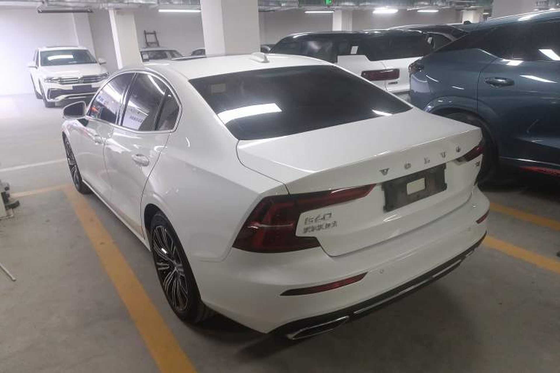 Used Volvo S60 2021 T4 Zhiyuan Luxury Edition Rear Left 45 Deg