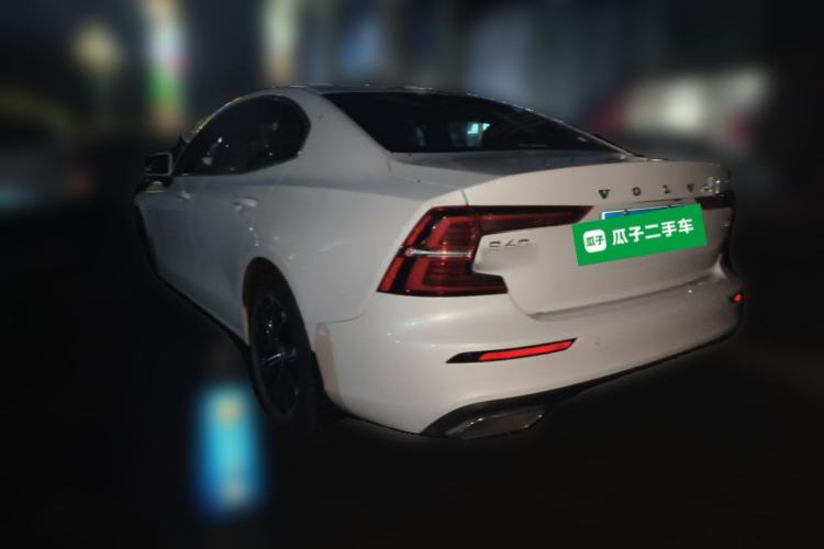Used Volvo S60 2021 T4 Zhiyi Luxury Edition Rear Left 45 Deg