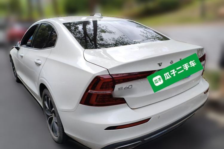 Used Volvo S60 2021 T4 Zhiyi Luxury Edition Rear Left 45 Deg