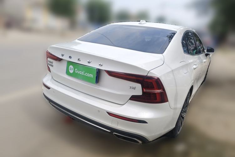 Used Volvo S60 2021 T4 Zhiyuan Luxury Edition Rear Right 45 Deg