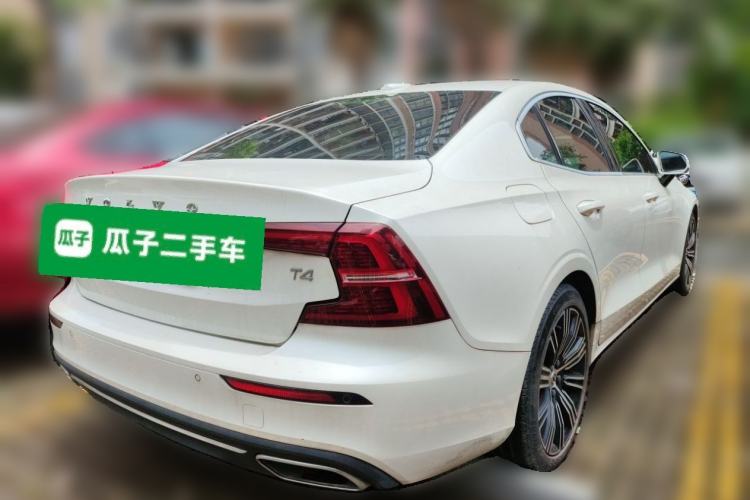 Used Volvo S60 2021 T4 Zhiyuan Luxury Edition Rear Right 45 Deg