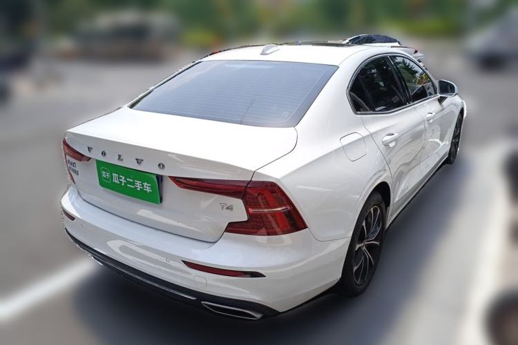 Used Volvo S60 2021 T4 Zhiyi Luxury Edition Rear Right 45 Deg