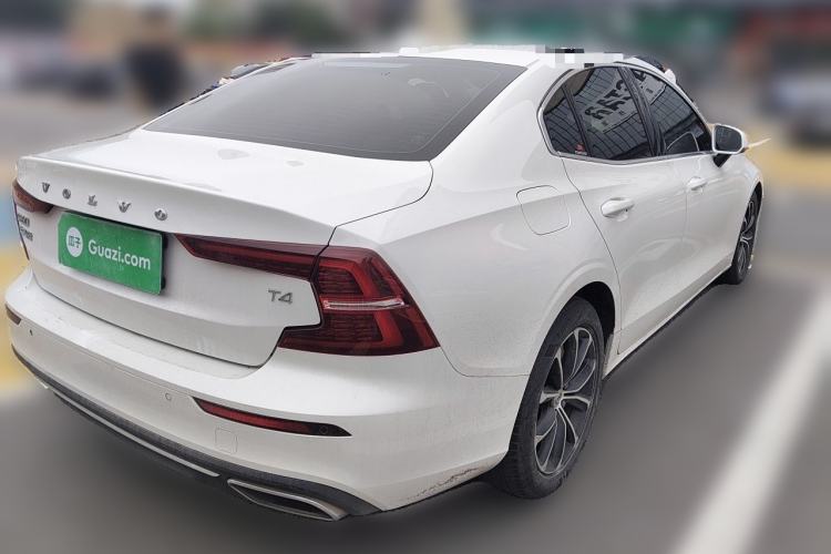 Used Volvo S60 2021 T4 Zhiyi Luxury Edition Rear Right 45 Deg