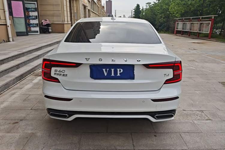 Used Volvo S60 2021 T4 Zhiyuan Sport Edition Rear