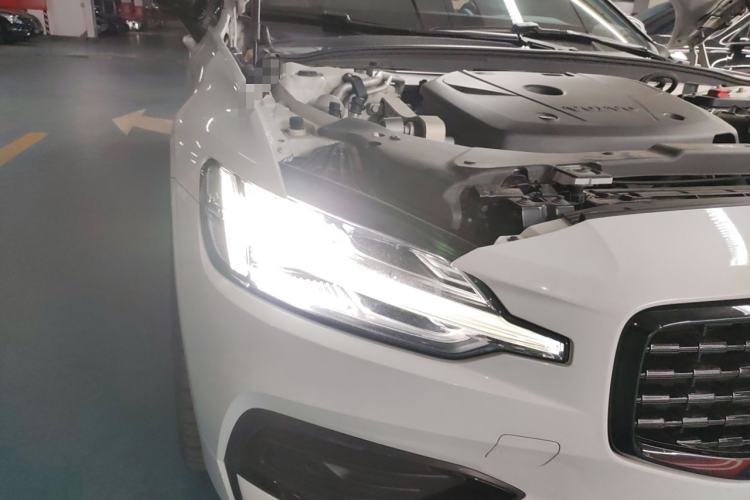 Used Volvo S60 2021 T4 Zhiyi Luxury Edition Right Front Headlight