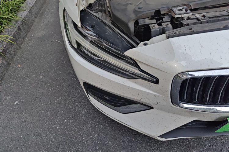 Used Volvo S60 2021 T4 Zhiyi Luxury Edition Right Front Headlight