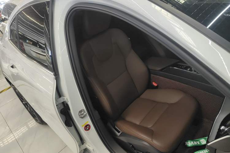 Used Volvo S60 2021 T4 Zhiyi Luxury Edition Right Front Seat