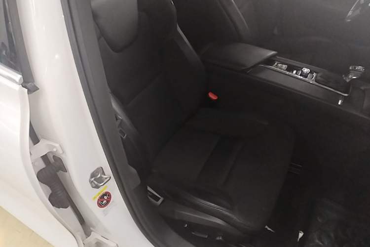 Used Volvo S60 2021 T3 SmartDrive Luxury Edition Right Front Seat