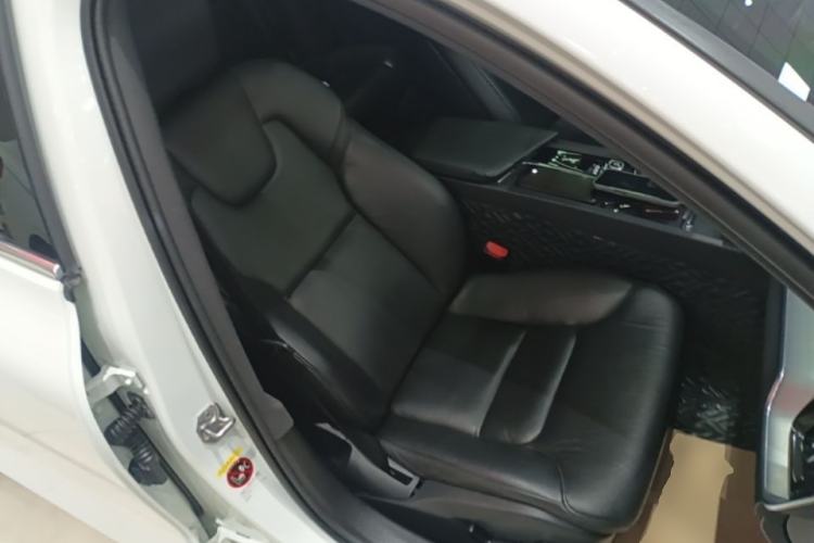 Used Volvo S60 2021 T4 Zhiyi Luxury Edition Right Front Seat