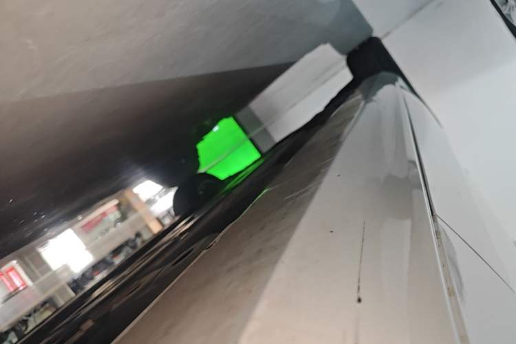 Used Volvo S60 2021 T4 Zhiyi Luxury Edition Right Side Sill