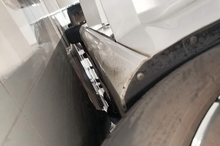 Used Volvo S60 2021 T4 Zhiyi Luxury Edition Right Side Sill