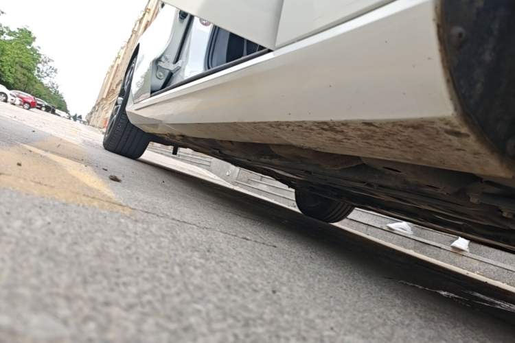 Used Volvo S60 2021 T4 Zhiyuan Sport Edition Right Side Sill