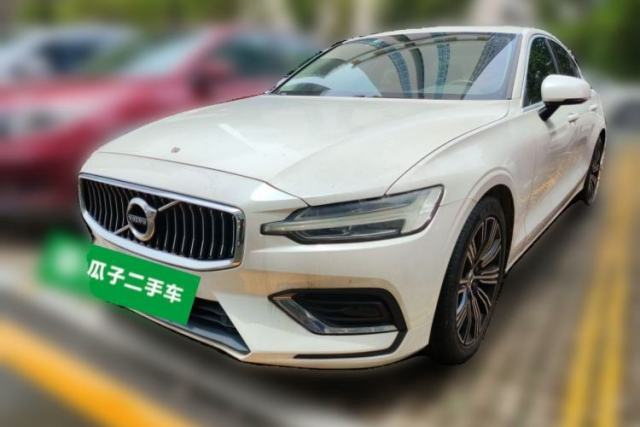 Used Volvo S60 2021 T4 Zhiyuan Luxury Edition
