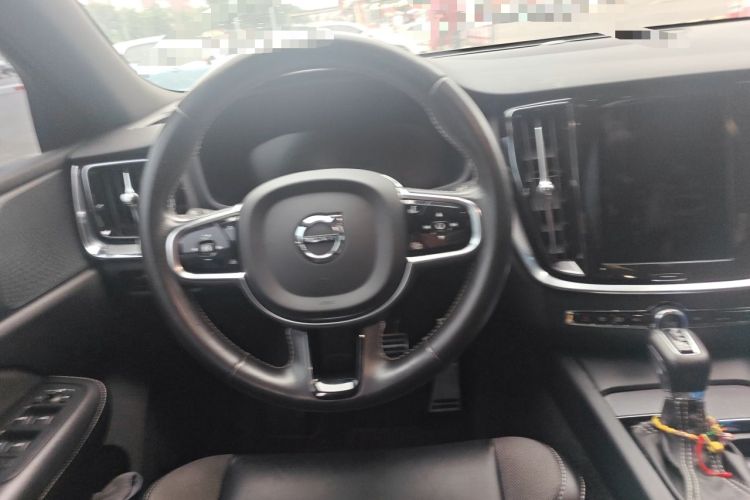 Used Volvo S60 2021 T4 Zhiyuan Sport Edition Steering Wheel