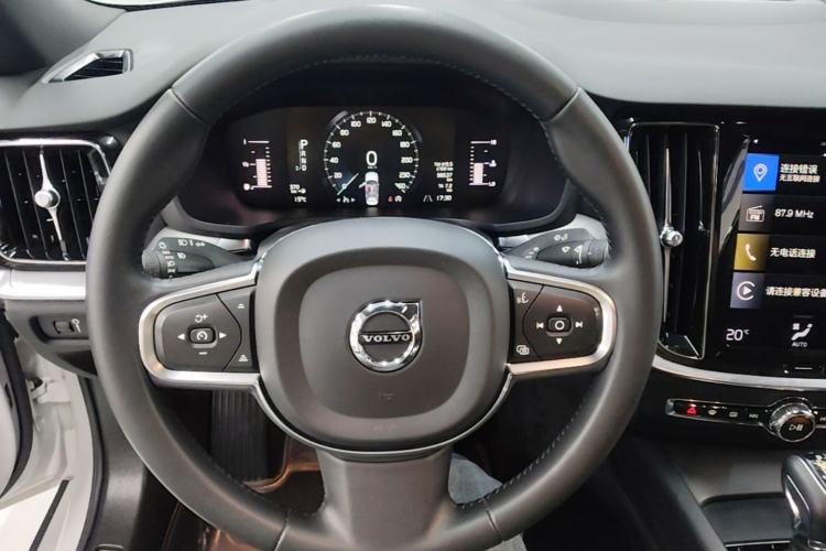 Used Volvo S60 2021 T4 Zhiyi Luxury Edition Steering Wheel