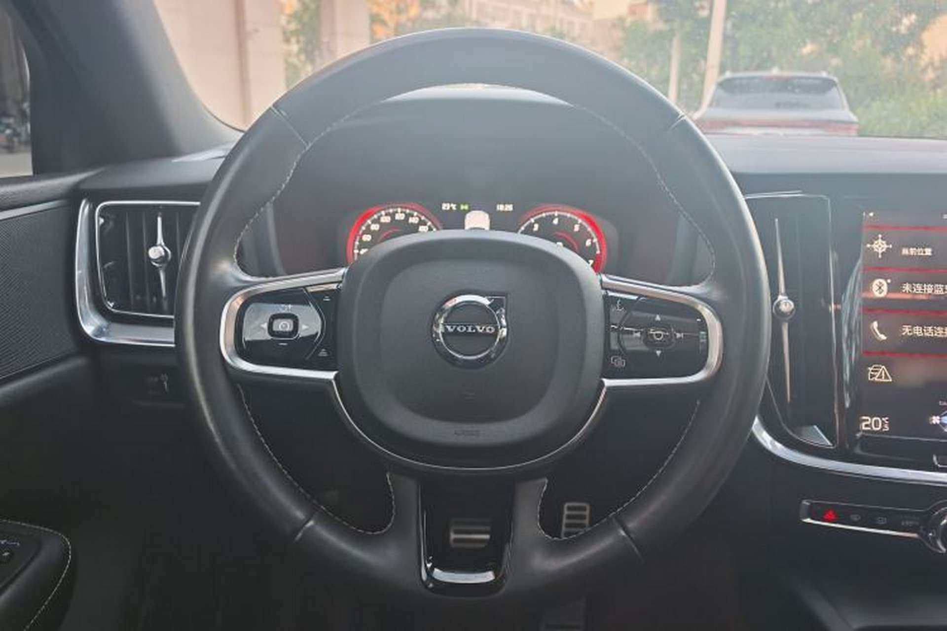 Used Volvo S60 2021 T4 Zhiyuan Sport Edition Steering Wheel