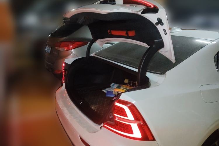 Used Volvo S60 2021 T4 Zhiyi Luxury Edition Trunk