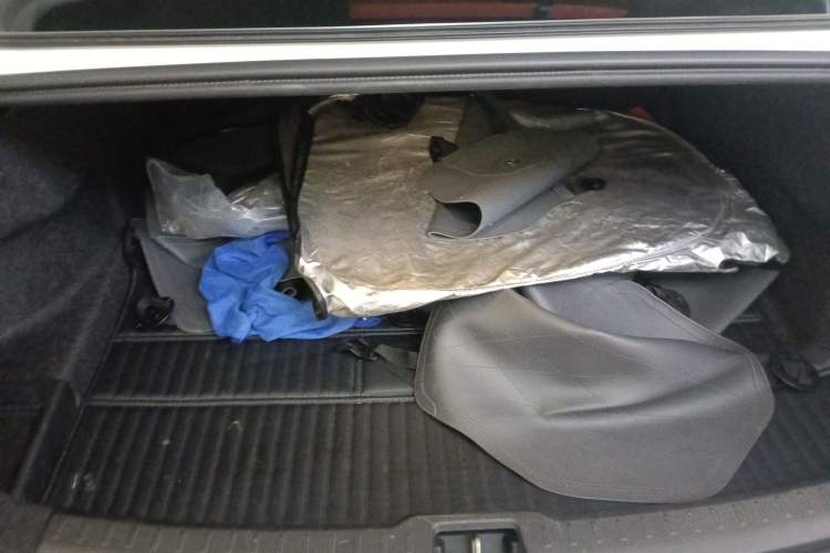 Used Volvo S60 2021 T4 Zhiyi Luxury Edition Trunk