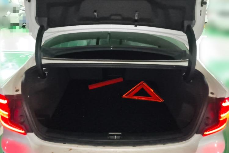 Used Volvo S60 2021 T4 Zhiyi Luxury Edition Trunk