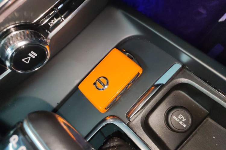 Used Volvo S60 2021 T4 Zhiyi Luxury Edition Vehicle Key