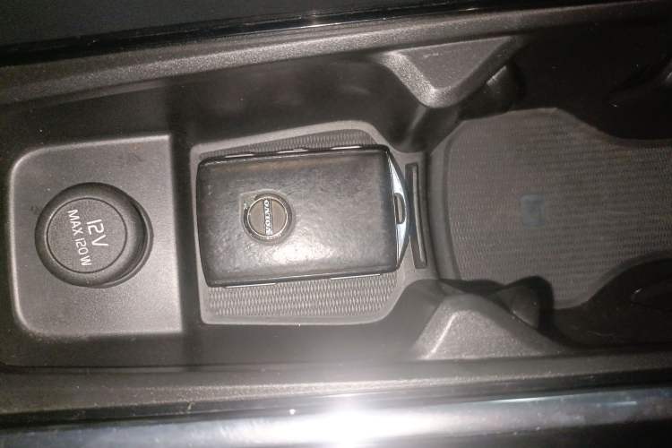 Used Volvo S60 2021 T4 Zhiyuan Luxury Edition Vehicle Key