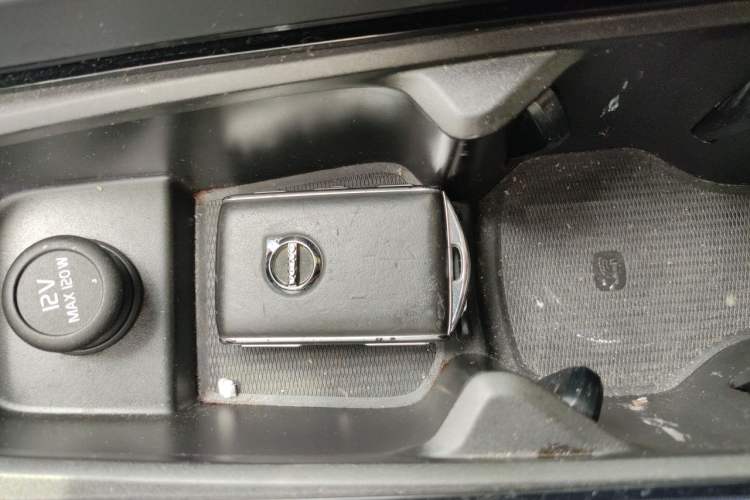 Used Volvo S60 2021 T4 Zhiyuan Luxury Edition Vehicle Key