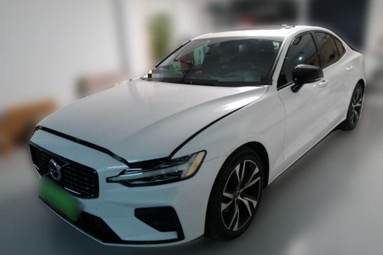 Used Volvo S60 2021 T4 Zhiyuan Sport Edition Guazi used car, China used car export, Used car for sale, Used  cars, Cheapest cars for sale