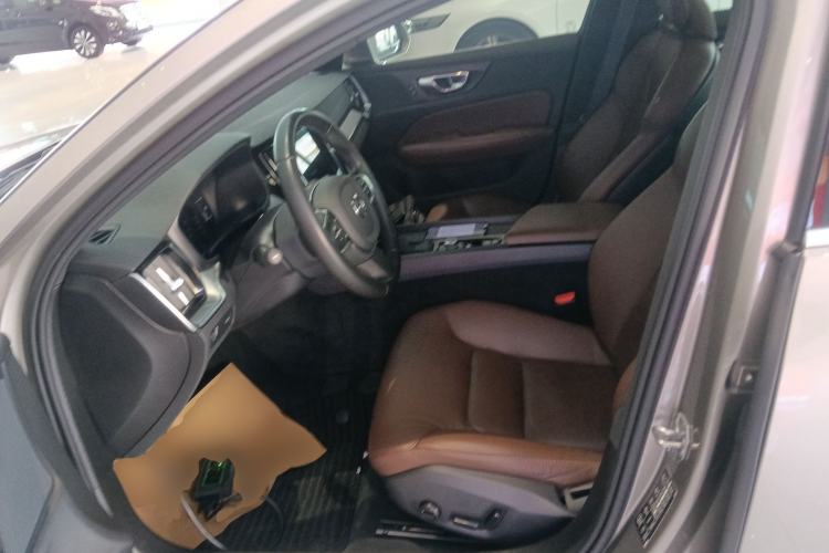 Used Volvo S60 2021 T4 Zhiyi Luxury Edition Left Front Seat