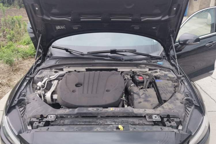 Used Volvo S60 2022 B4 Zhiyi Luxury Edition Engine Bay
