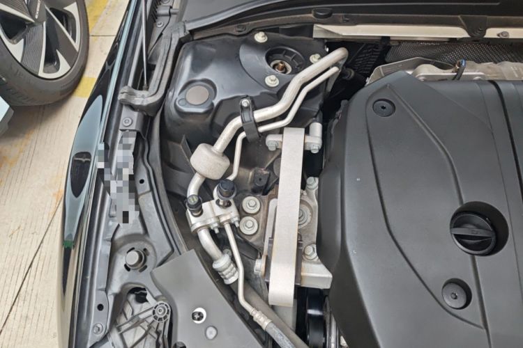 Used Volvo S60 2022 B4 Zhiyi Luxury Edition Engine Bay Right