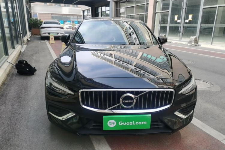 Used Volvo S60 2022 B4 Zhiyi Luxury Edition Front