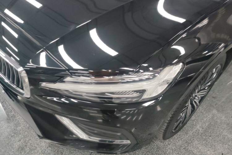Used Volvo S60 2022 B4 Zhiyuan Luxury Edition Left Front Headlight