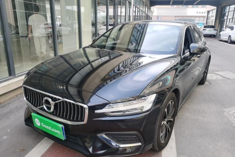 Used Volvo S60 2022 B4 Zhiyi Luxury Edition Guazi used car, China used car export, Used car for sale, Used cars, Cheapest cars for sale